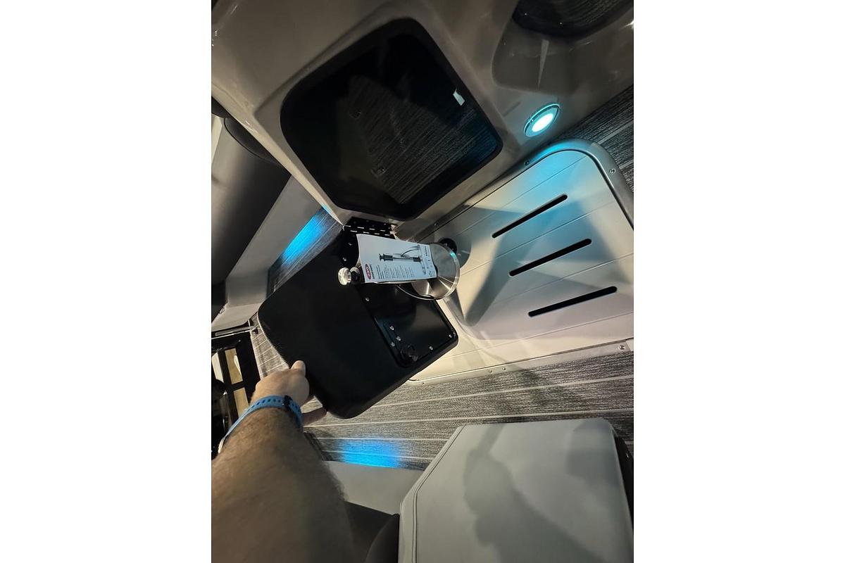 2025 Premier Solaris Rear Social