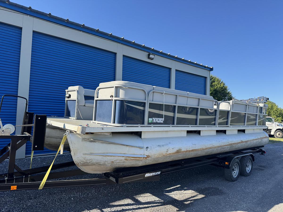 Used 1999 Crest 2200 DL