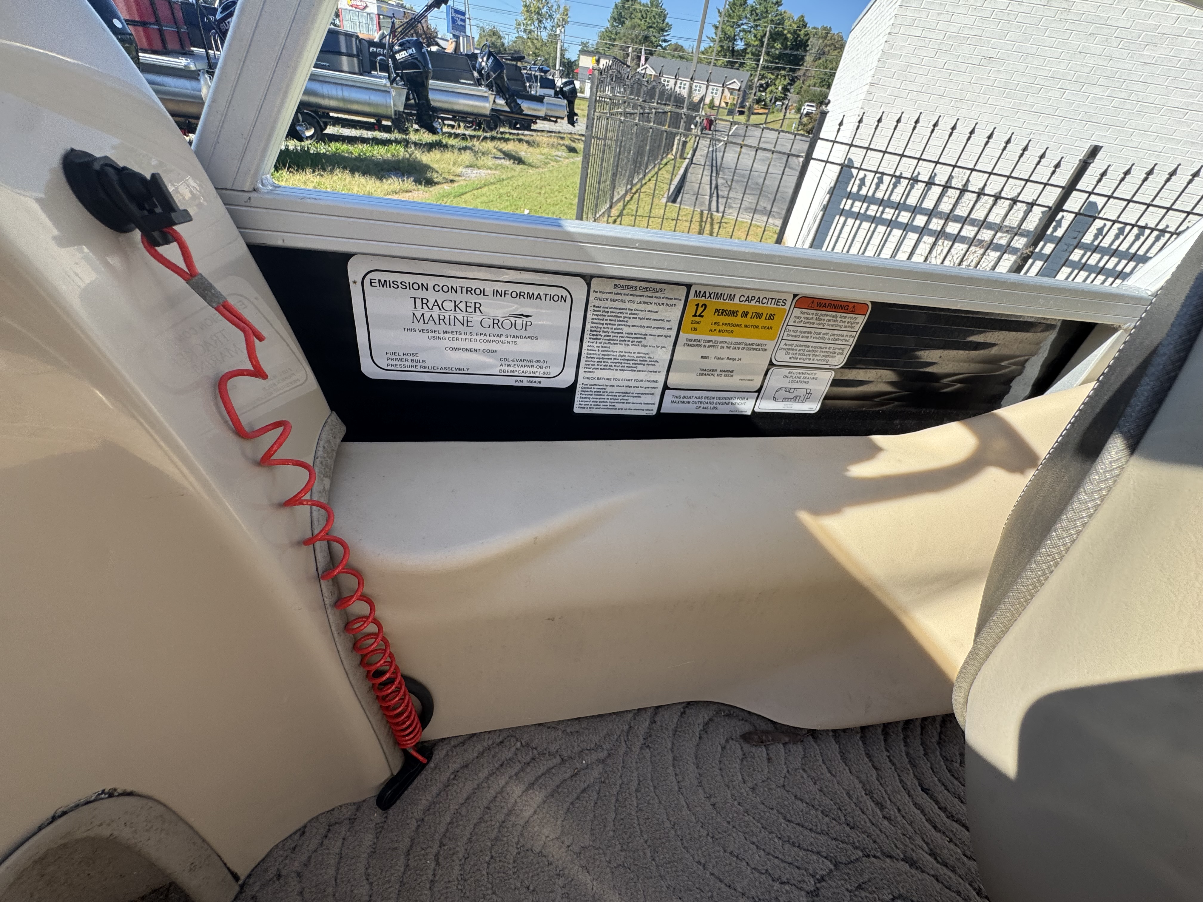 Used 2013 Sun Tracker Fishing Barge 24 DLX