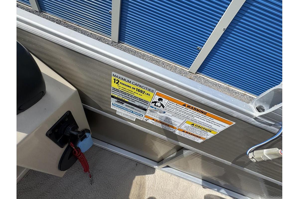 Used 2013 Sweetwater Sweetwater SW 2286