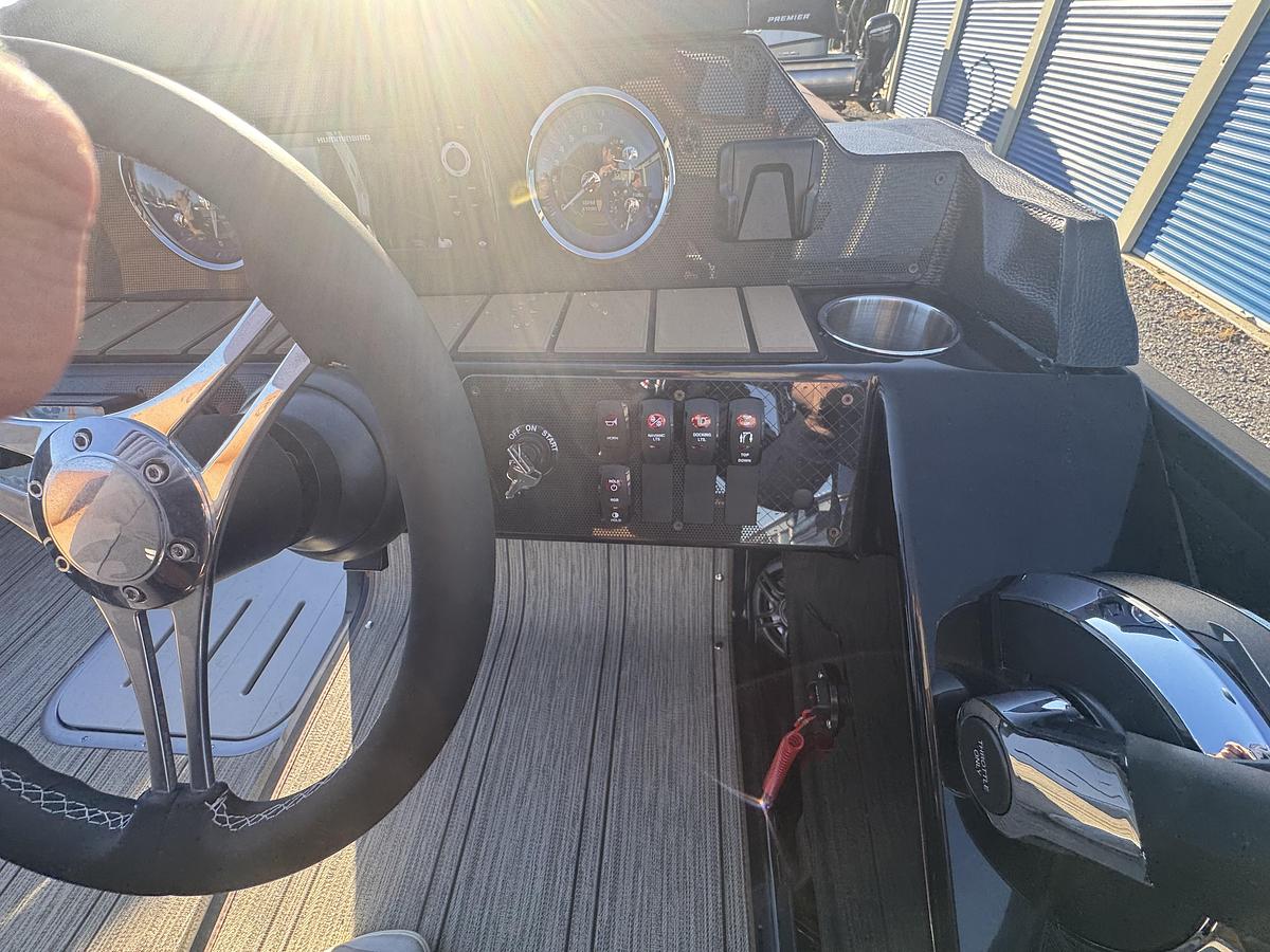 2026 Premier 230 SunSation RL