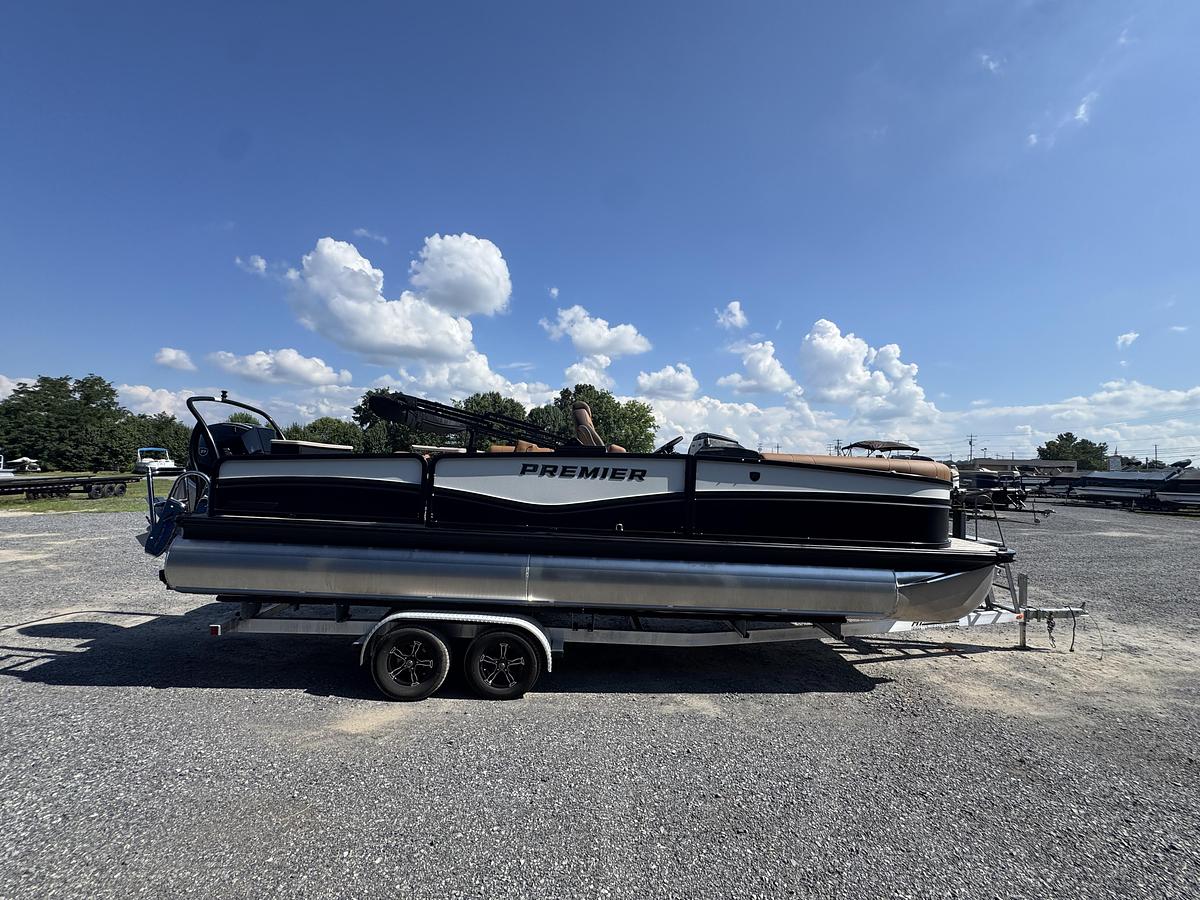 2026 Premier 250 Solaris Rear Social