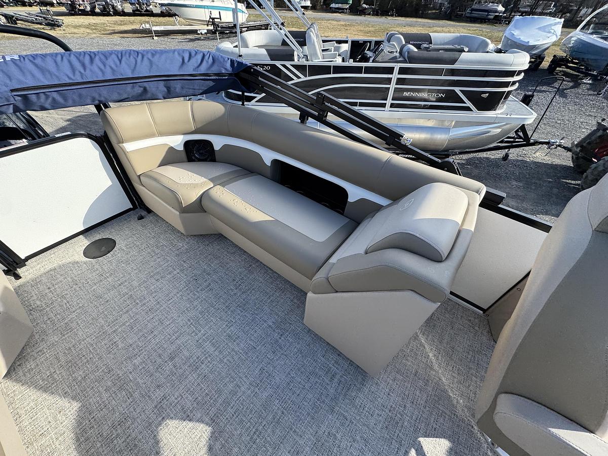 2026 Premier 230 SunSation RL