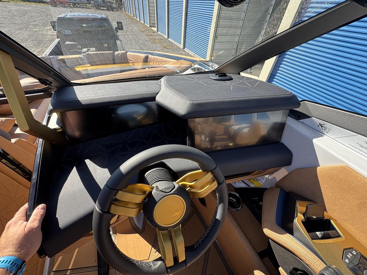 2027 Nautique Super Air Nautique G25 Paragon