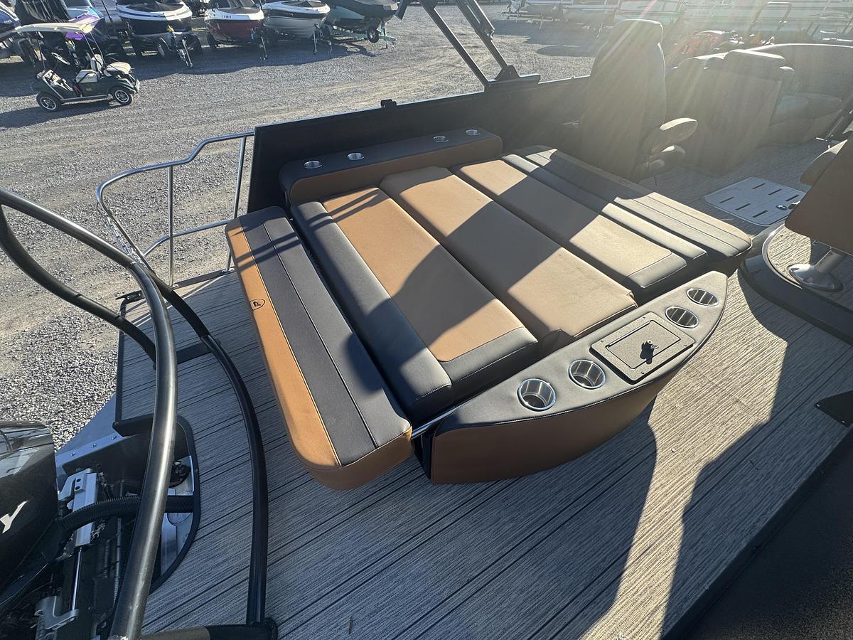 2026 Premier 230 SunSation RL