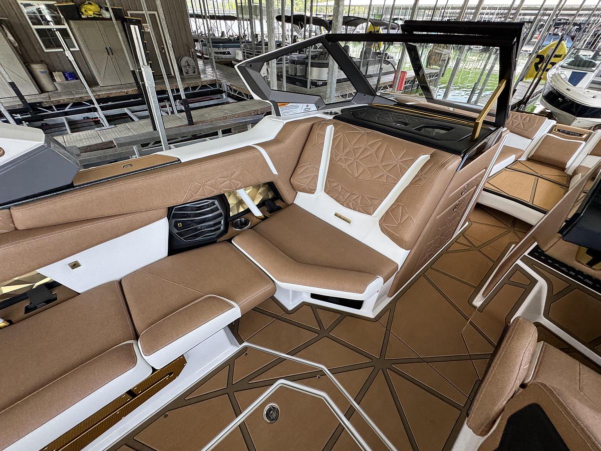 Used 2026 Nautique Super Air Nautique G25 Paragon