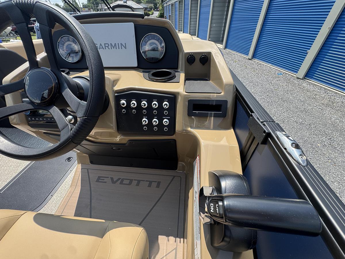 2027 Evotti 523CS 25.5 ft.