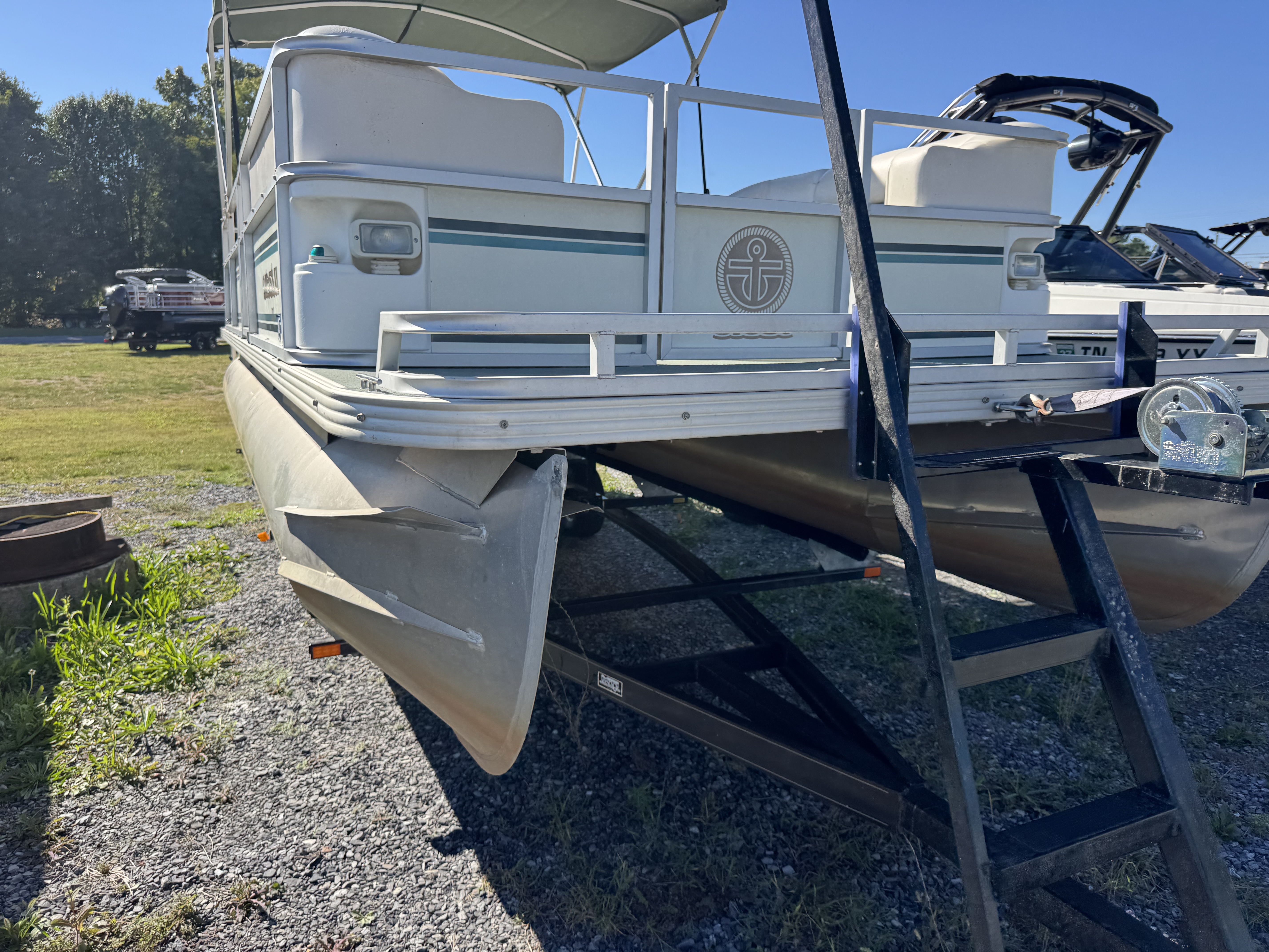 Used 2000 Crest Crest II DL