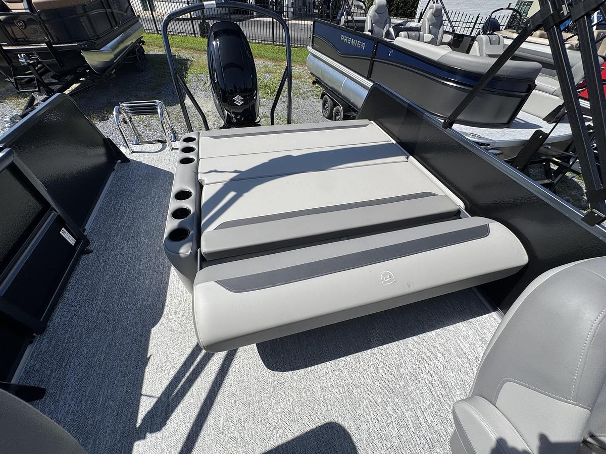 2026 Premier 220 SunScape RL