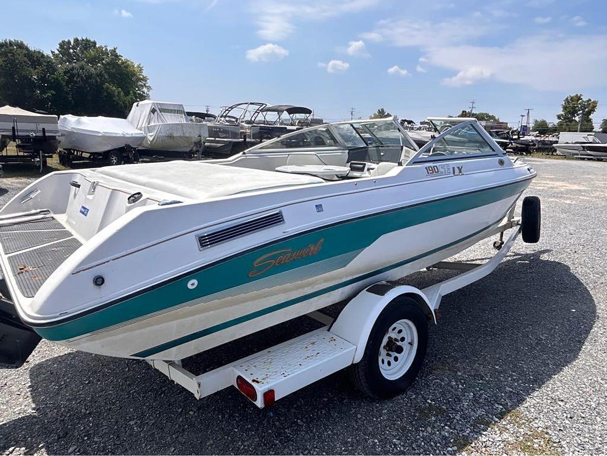 Used 1993 Seaswirl 190 SC