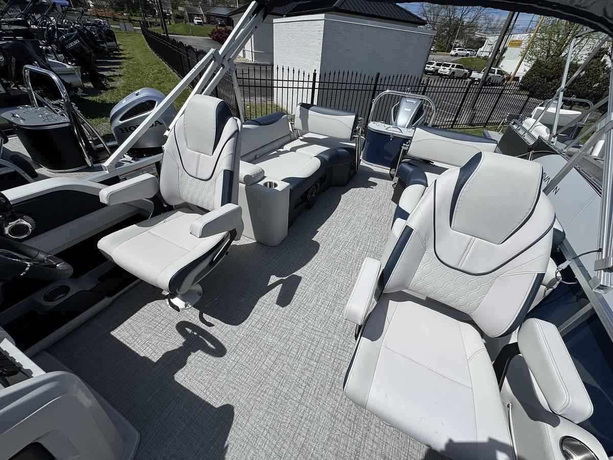 2026 Avalon 23 LSZ QLS