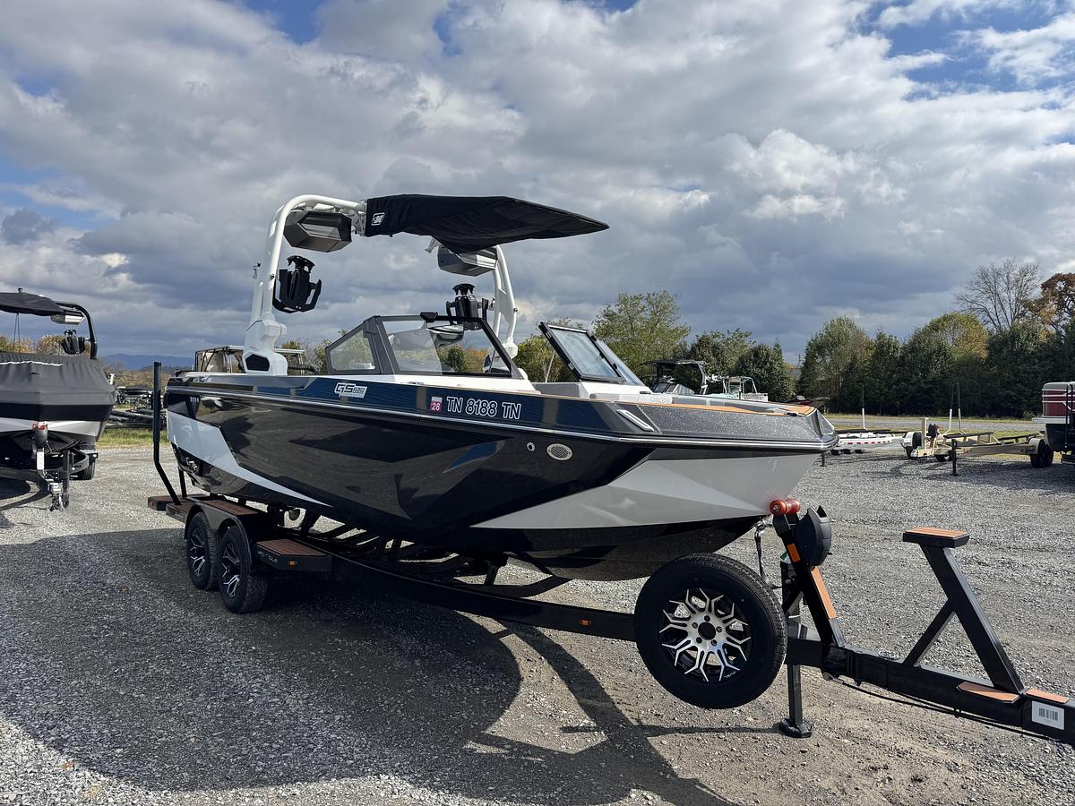 Used 2025 Nautique Super Air GS22