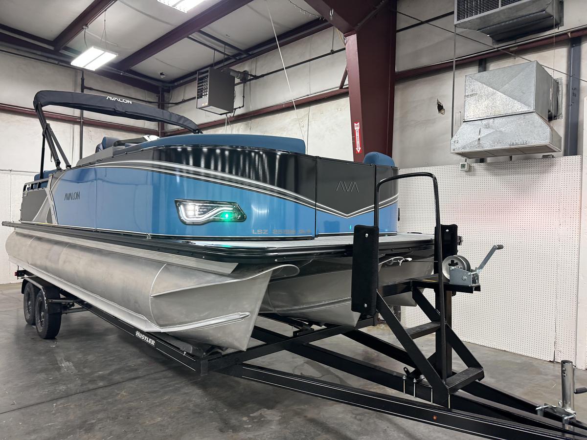 2026 Avalon 25 LSZ QLS