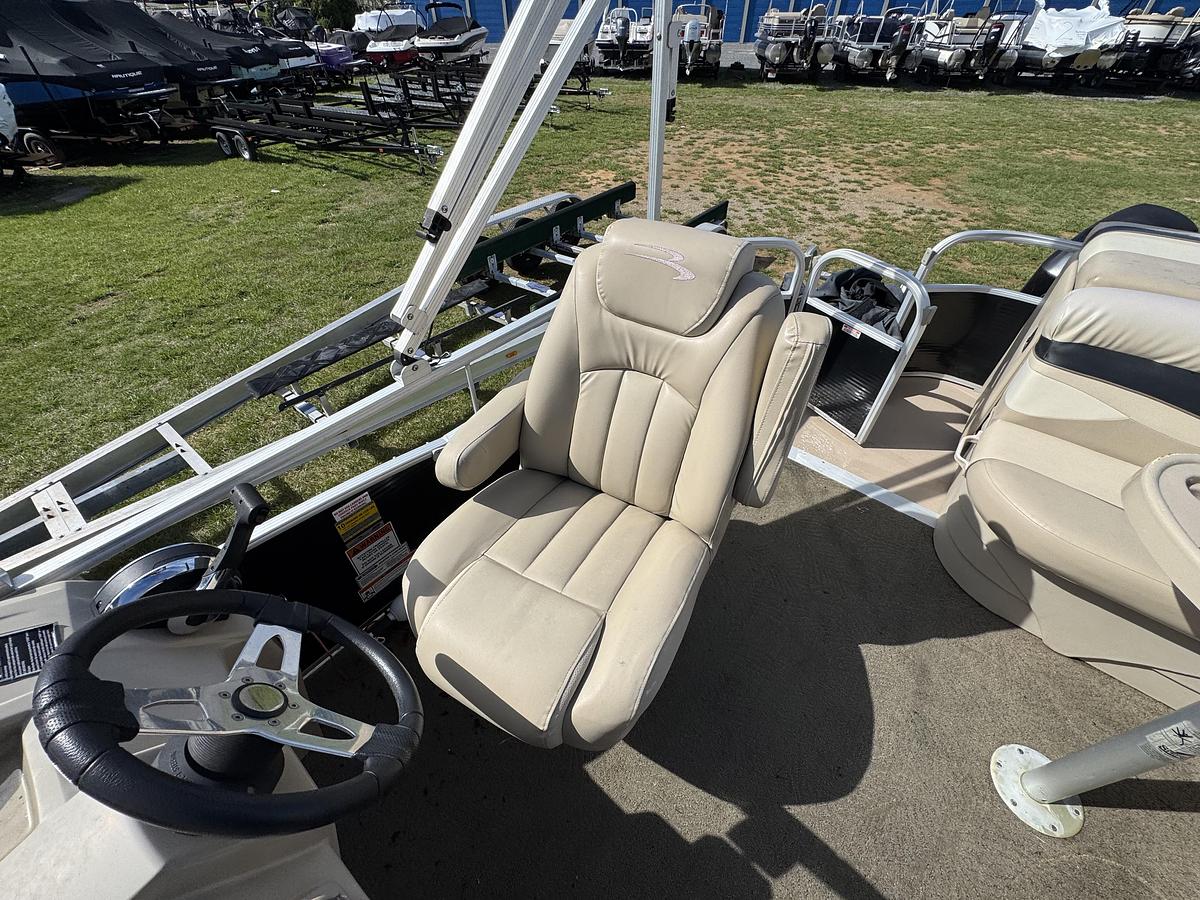 Used 2008 Bennington 22 SL