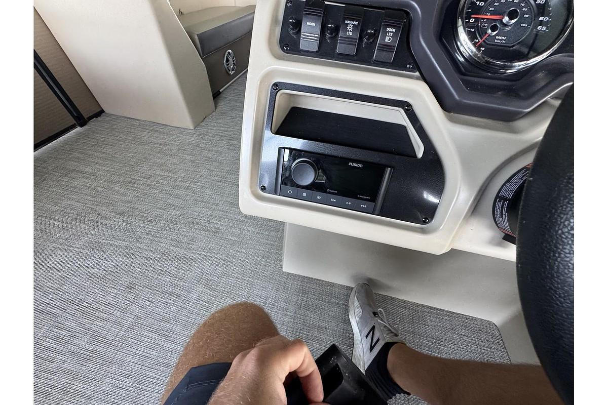 Used 2022 Sweetwater SW 2286 SFL