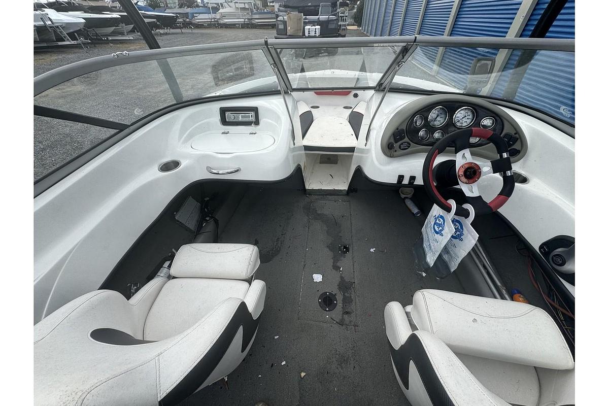 Used 2015 Caravelle 18 EBi