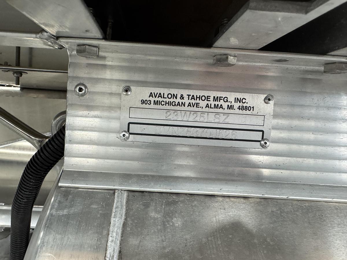 2026 Avalon 23 LSZ QLS