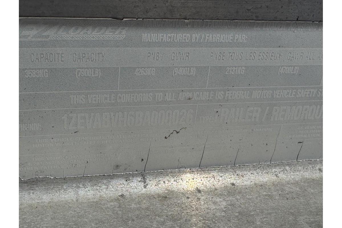 Used 2001 Chaparral Sunesta 263