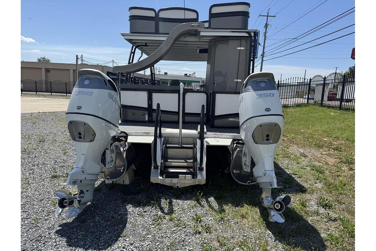 2025 Premier Escalante 330