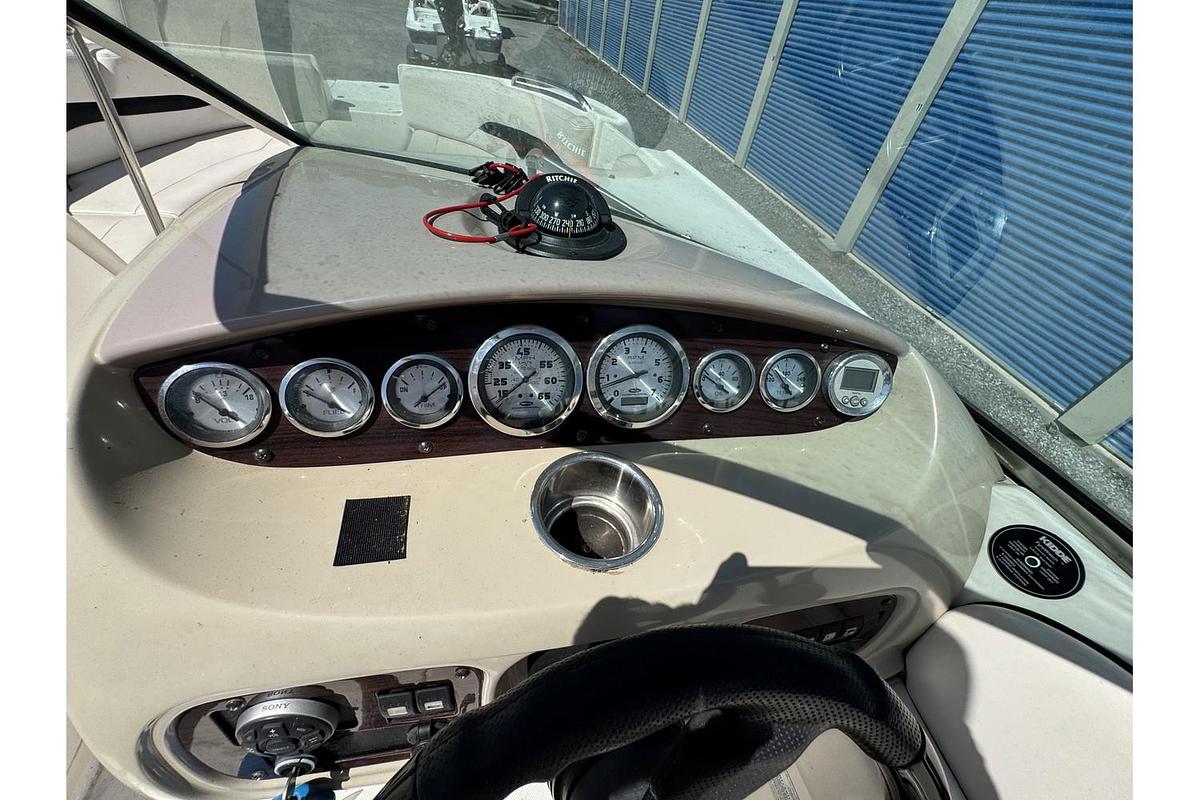 Used 2001 Chaparral Sunesta 263