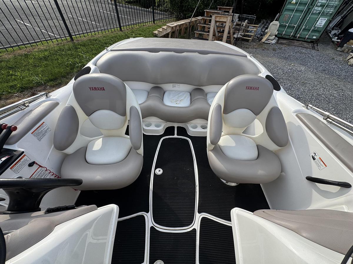 Used 2001 Yamaha LS2000