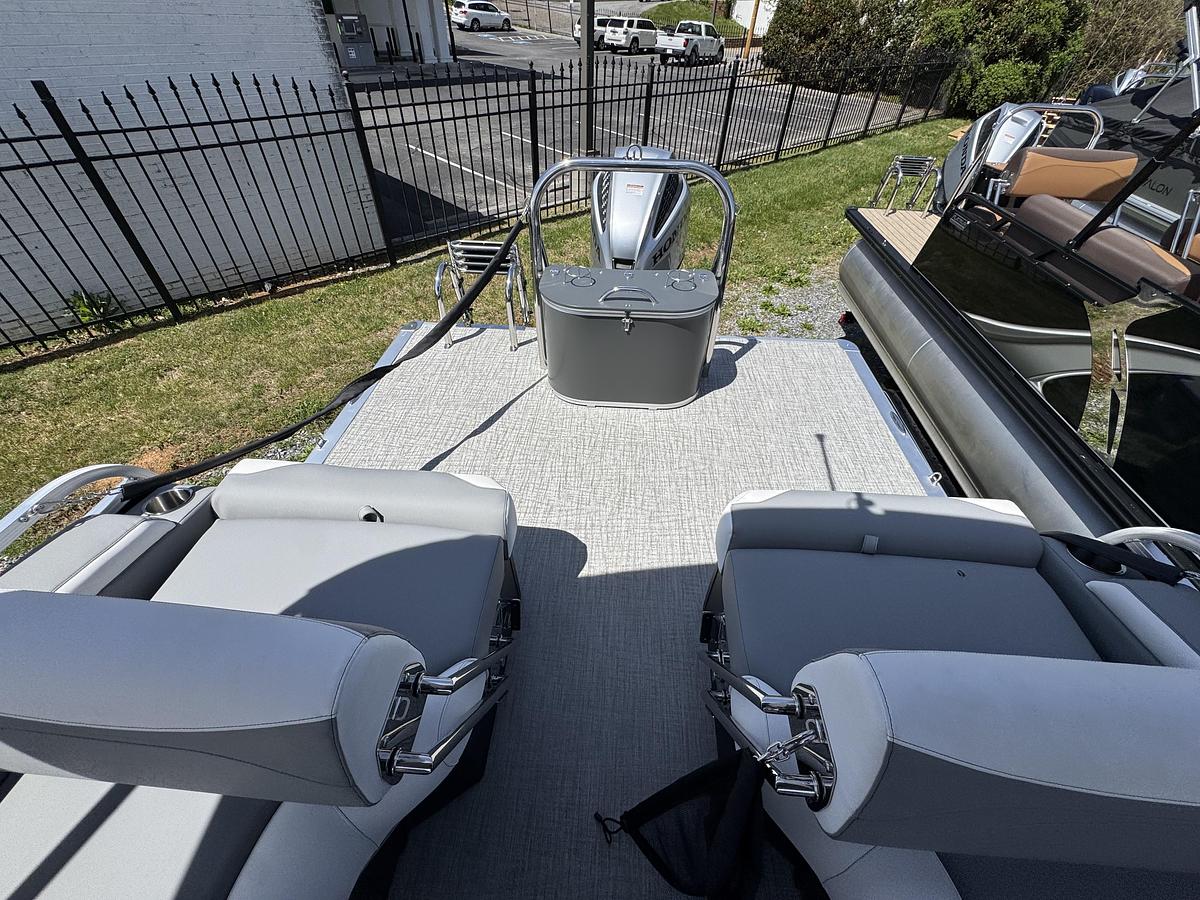 2026 Avalon 25 LSZ QLS