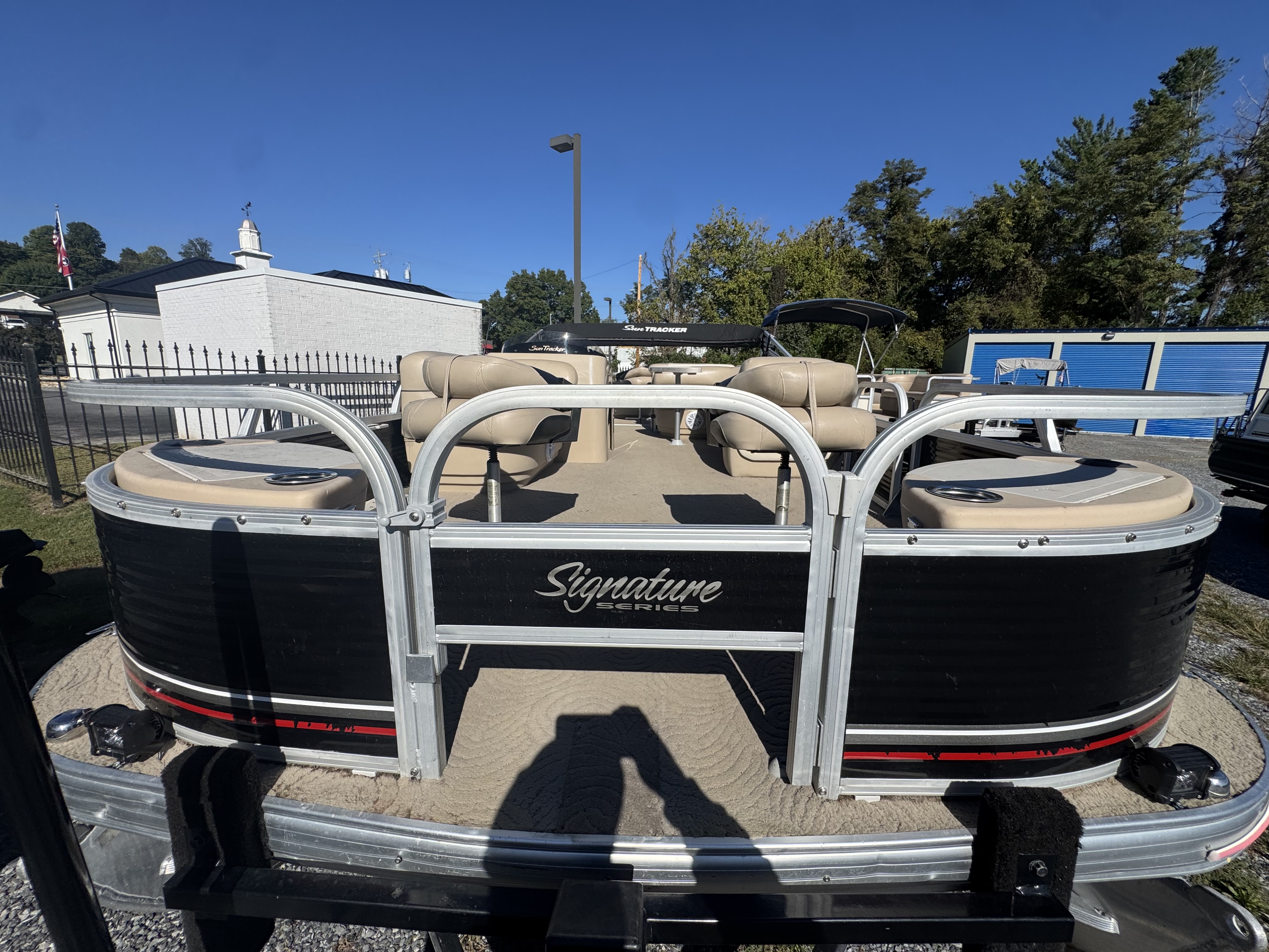 Used 2013 Sun Tracker Fishing Barge 24 DLX