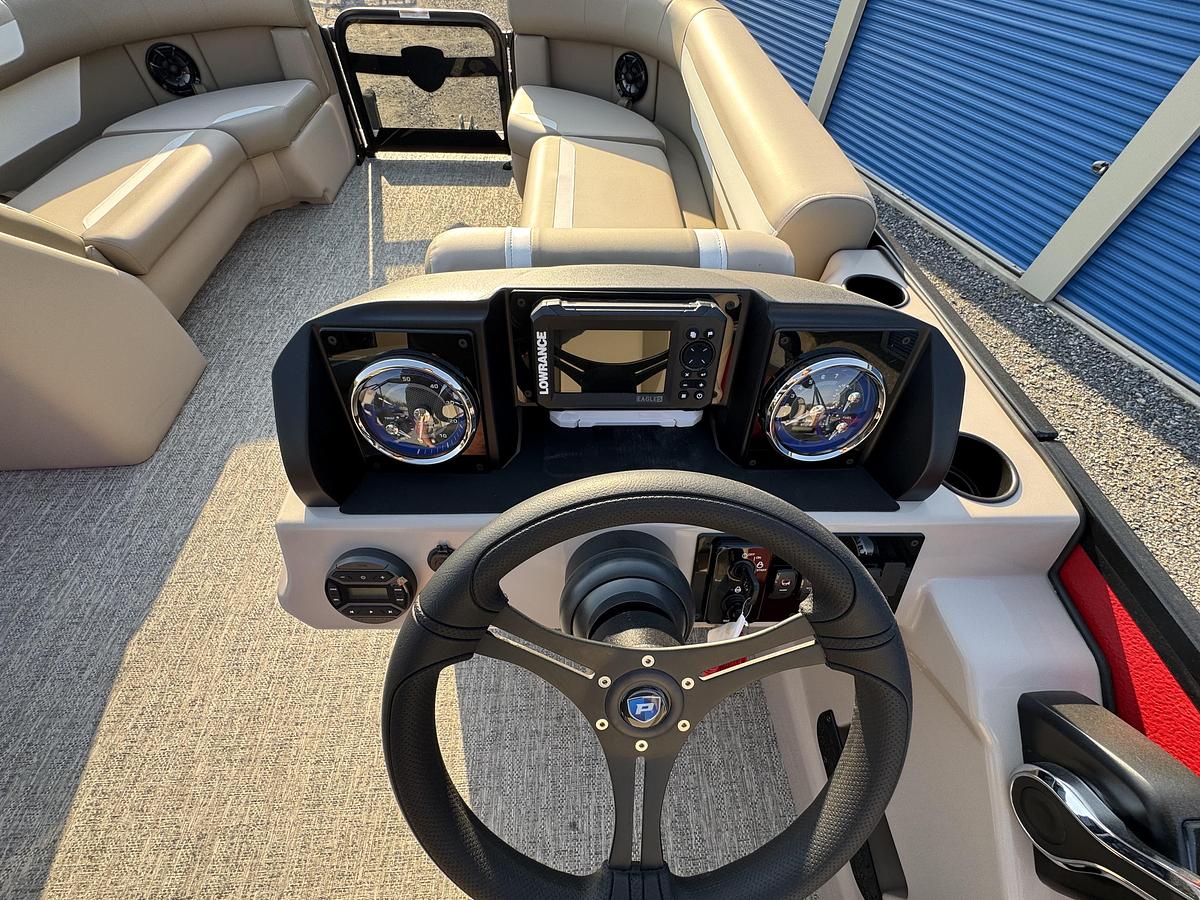 2026 Premier 220 SunScape RF