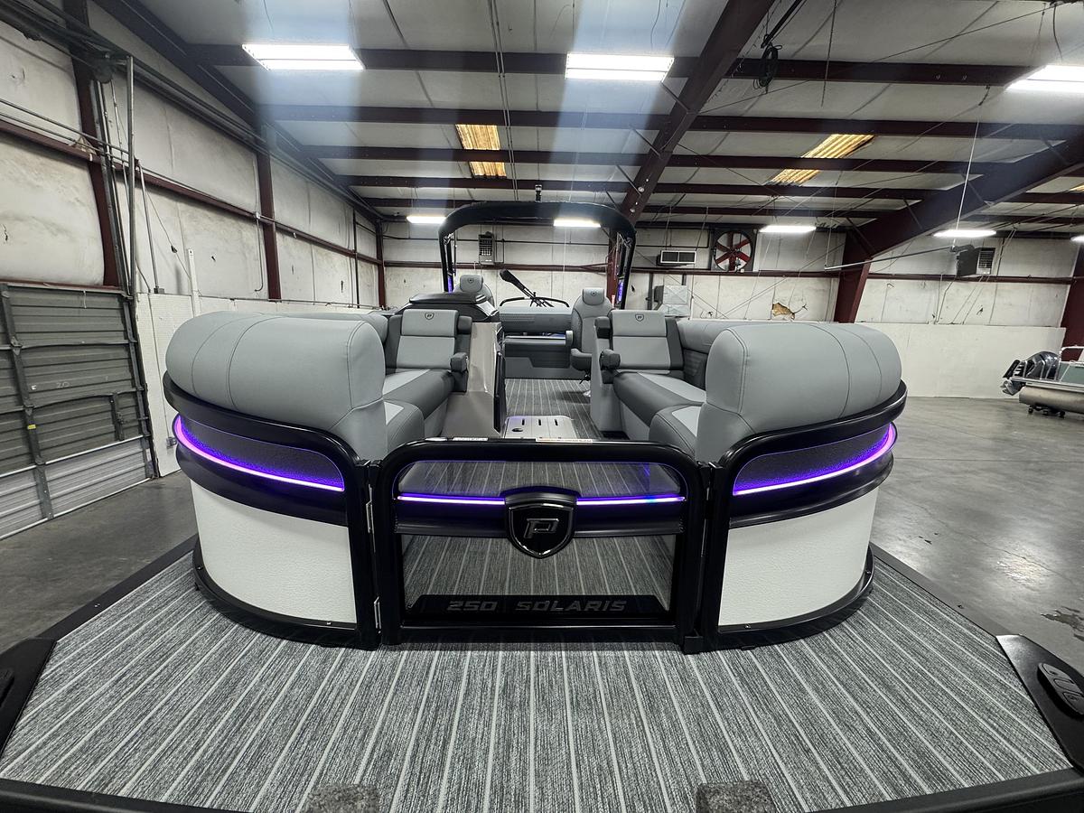 2026 Premier 250 Solaris RL