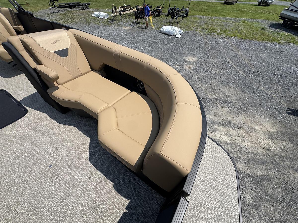2027 Evotti 523CS 25.5 ft.