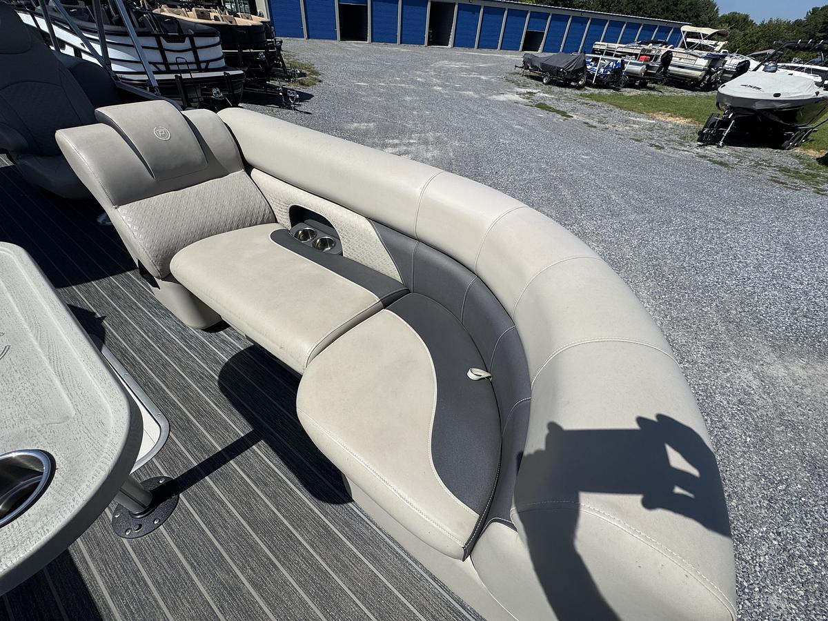 Used 2022 Premier Sunsation RF 230 CL