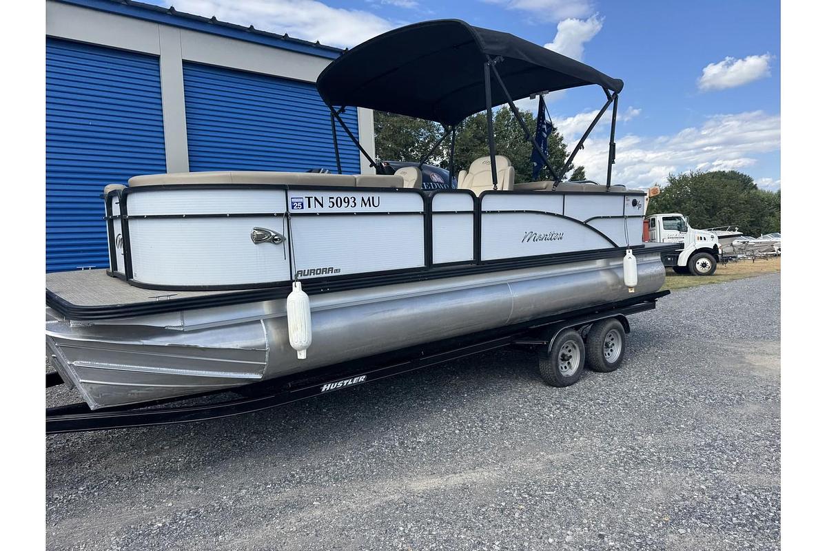 Used 2022 Manitou 23 Aurora LE RF VP II