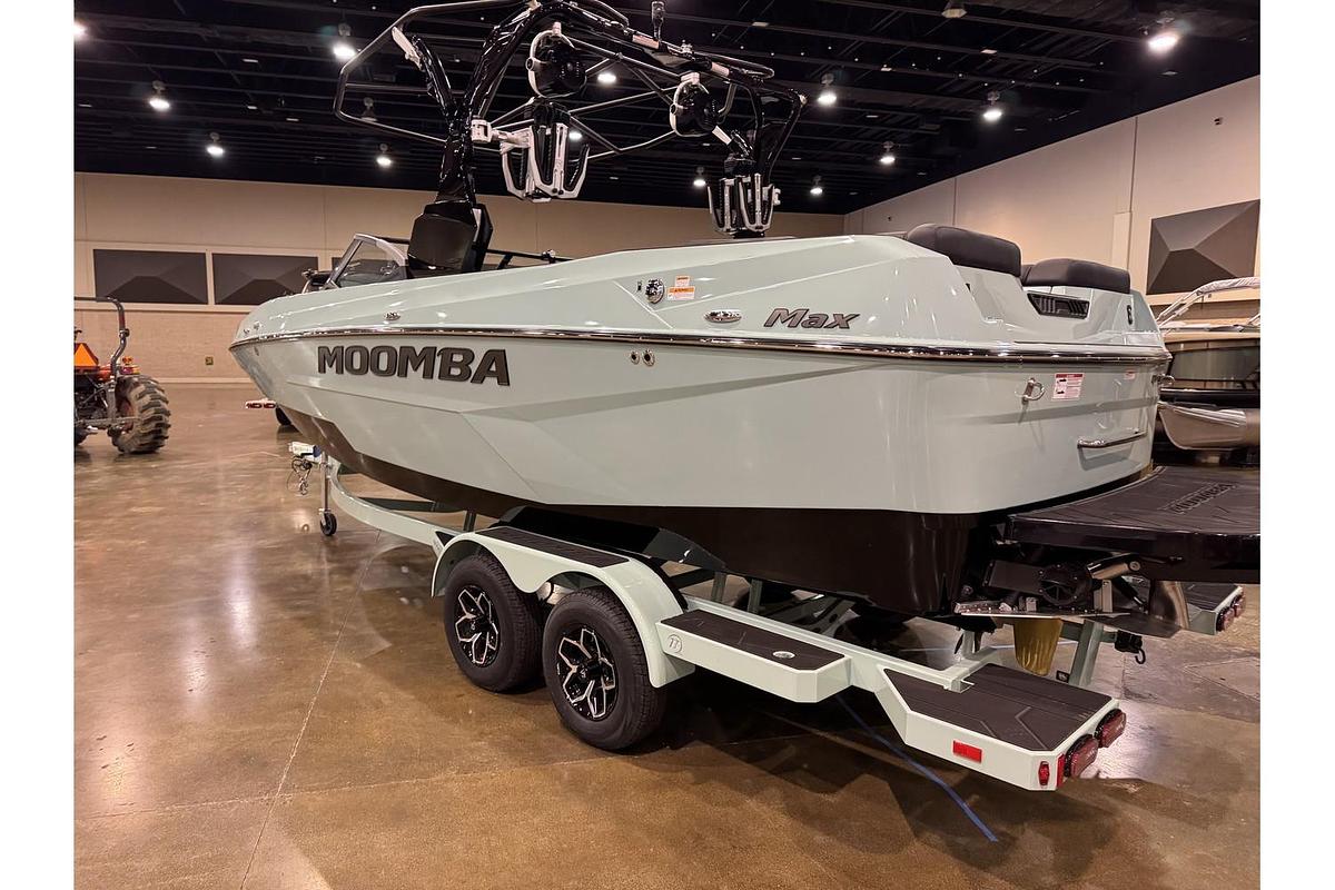 2025 Moomba Max