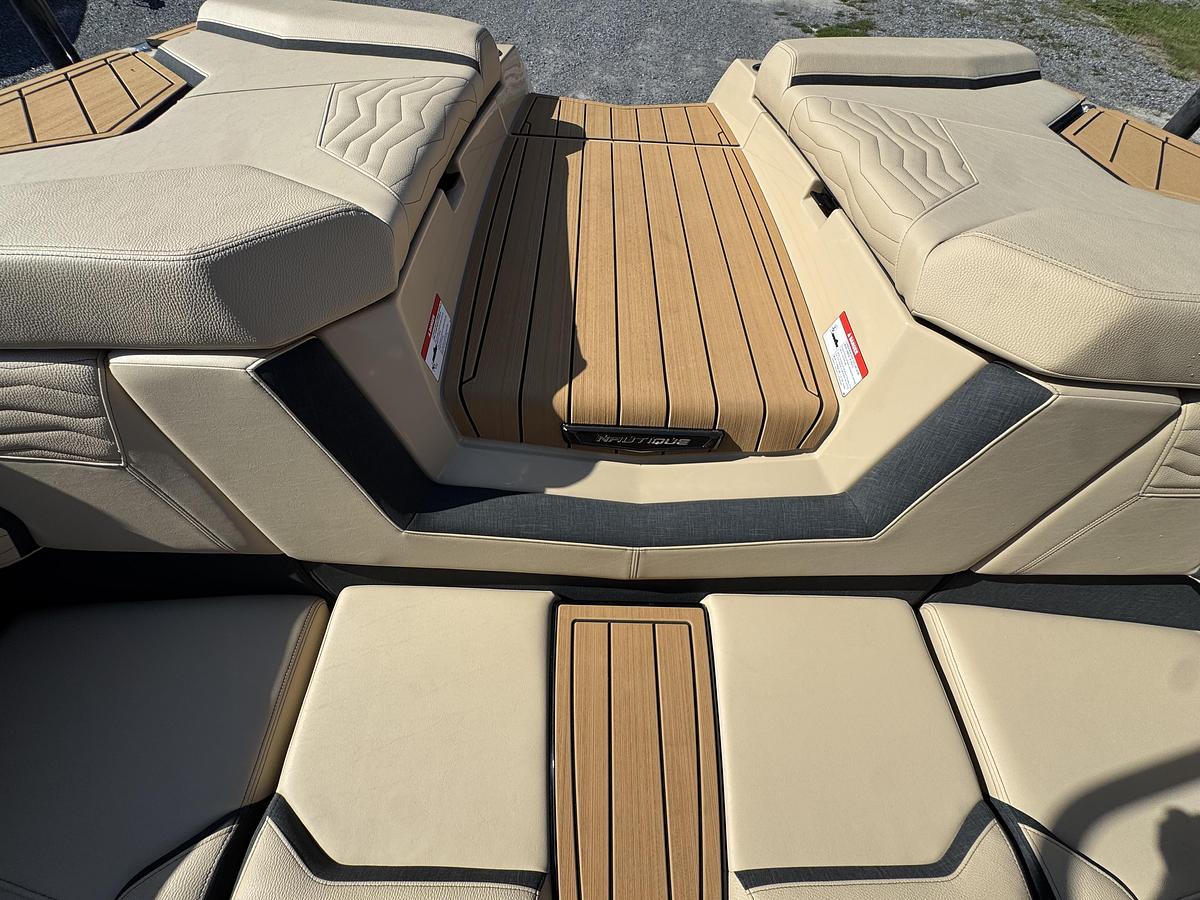 2026 Nautique Super Air Nautique G23