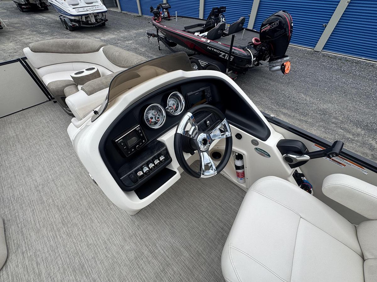 2019 Avalon Catalina 2385 VRB Avalon Catalina 2385 VRB