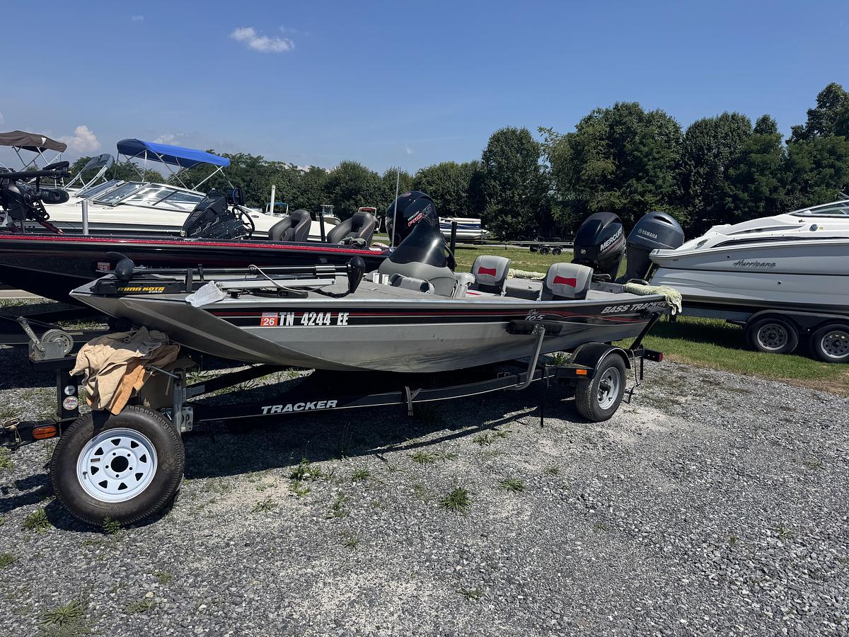 Used 2013 Bass Tracker Pro 165