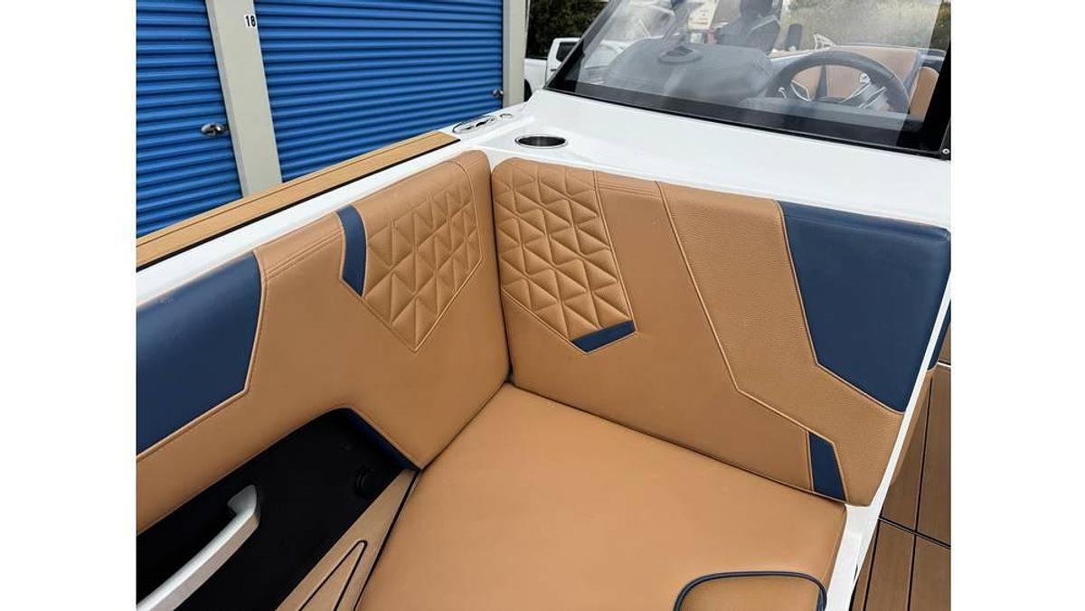 Used 2023 Nautique GS22