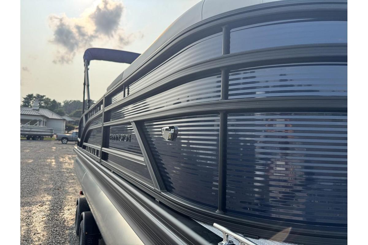 2026 Bennington 22 SSB-SPS