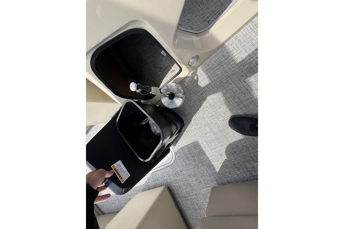 2024 Premier 250 Solaris UPPER DECK