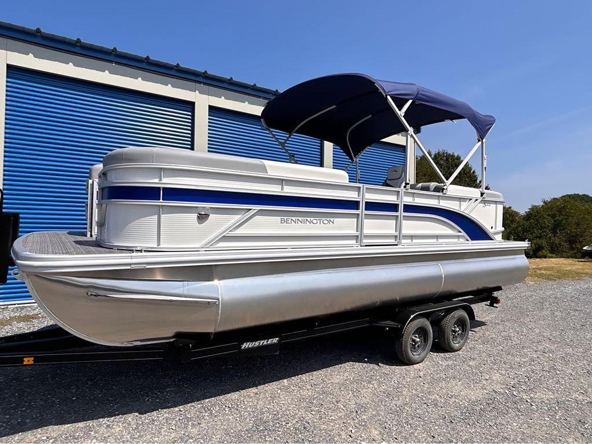 2025 Bennington 22 SSR-SPS
