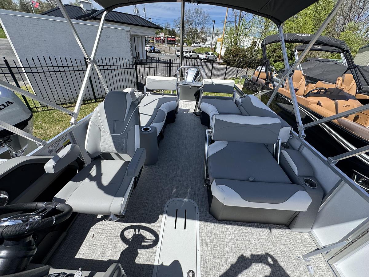 2026 Avalon 25 LSZ QLS