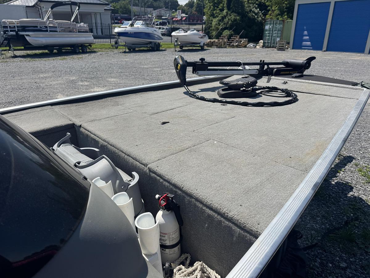 Used 2013 Bass Tracker Pro 165