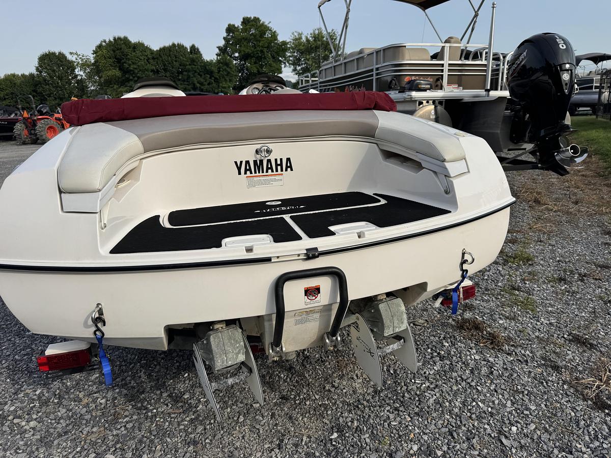 Used 2001 Yamaha LS2000