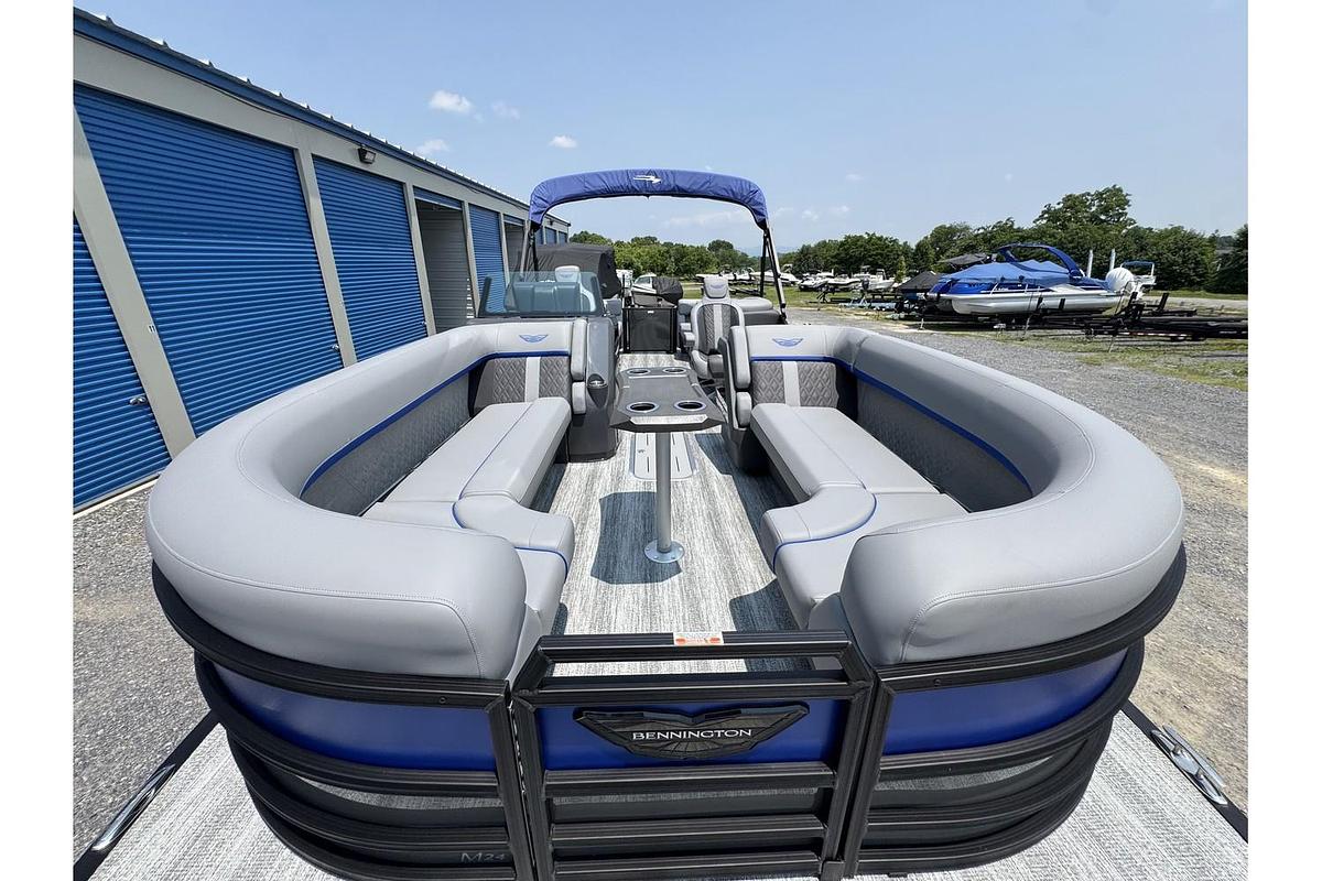 2025 Bennington 24 MFB