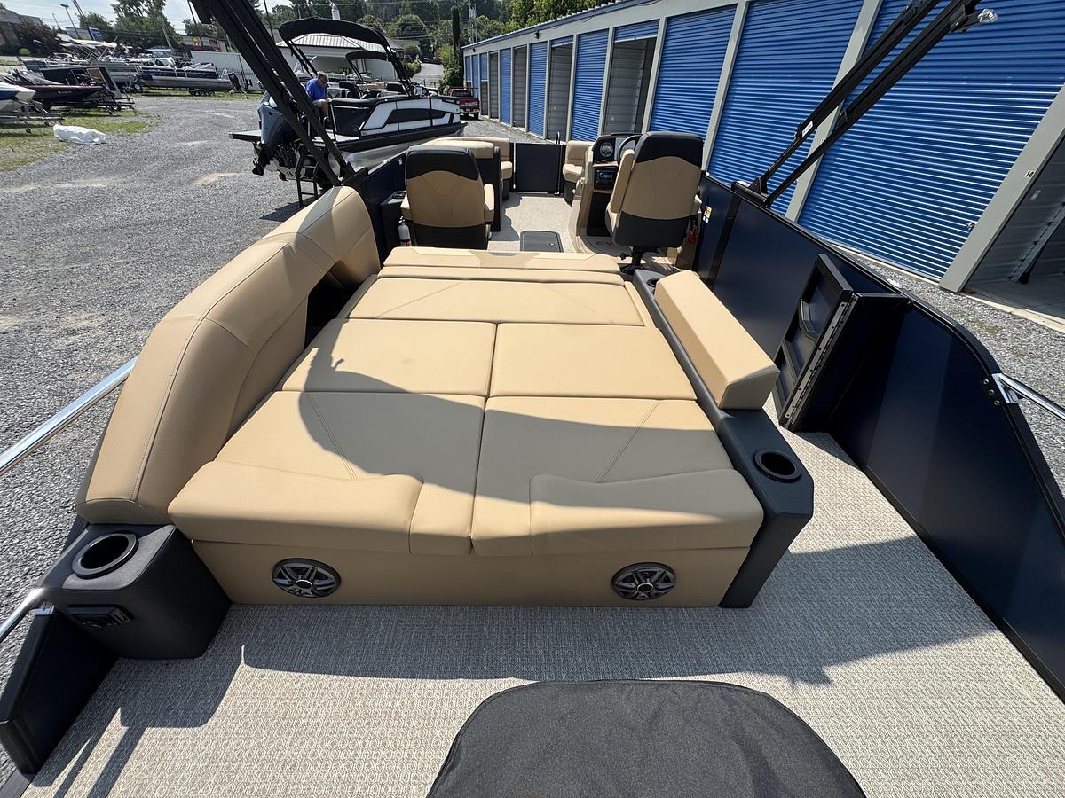 2027 Evotti 523CS 25.5 ft.