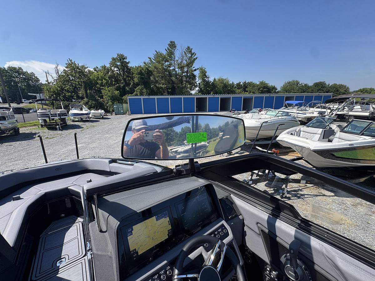 2026 Cobalt R4 Surf