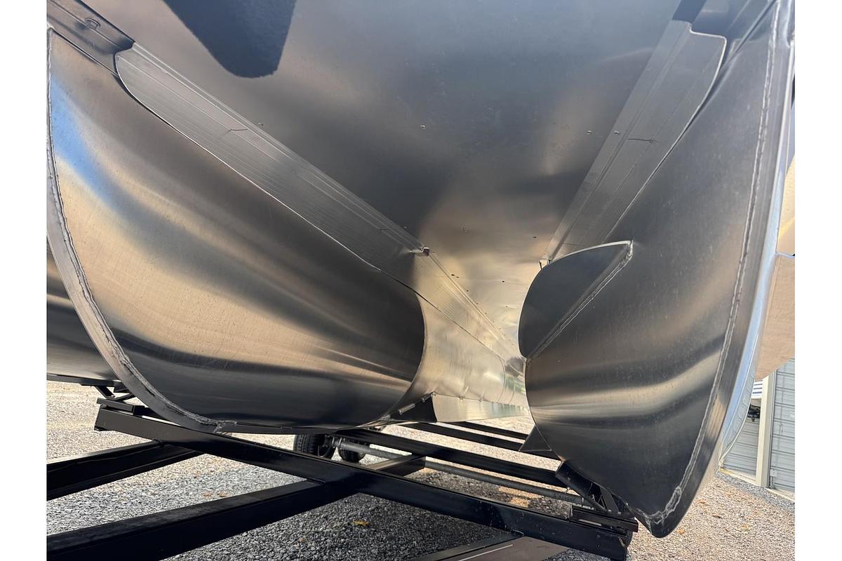 2026 Bennington 22 SSB-SPS