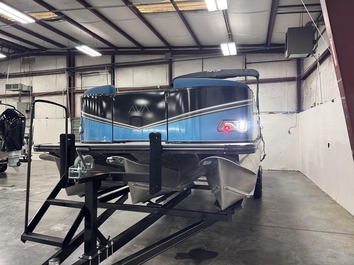 2026 Avalon 25 LSZ QLS