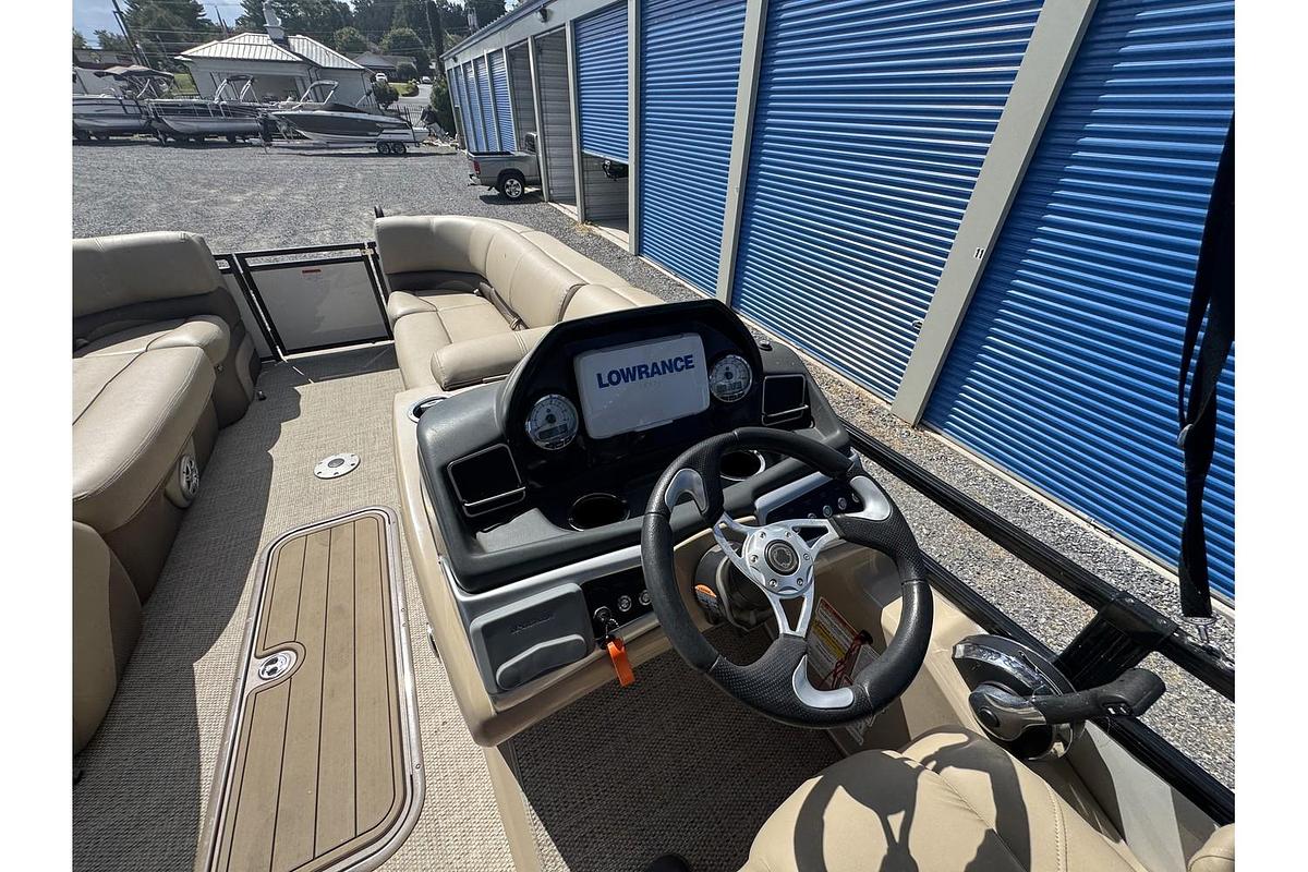 Used 2020 Regency 230 DL3