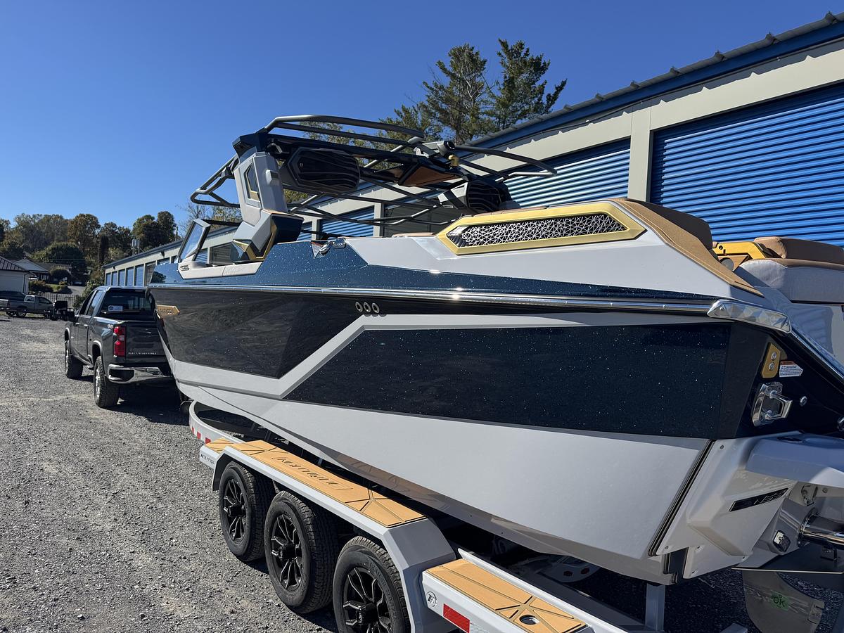2027 Nautique Super Air Nautique G25 Paragon